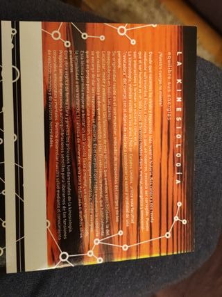 KINESIOLOGÍA. Equilibre sus energías