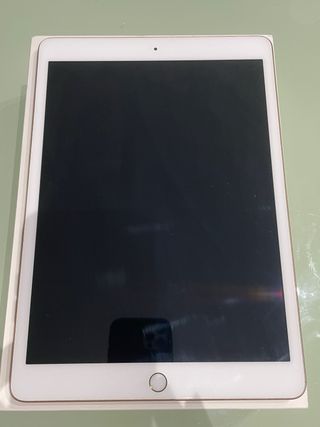 iPad 7ª Gen 32GB Wi-Fi Oro
