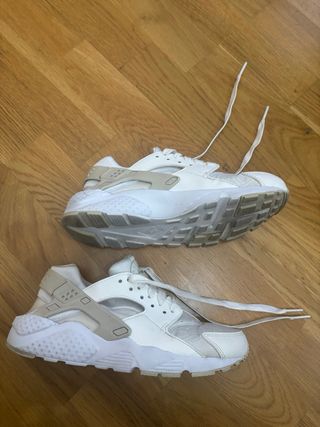 Nike Huarache Blancas