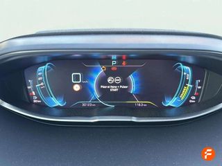 Peugeot 3008 180 e-EAT8 Allure Pack