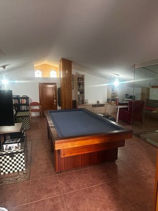 Mesa de billar español antigua