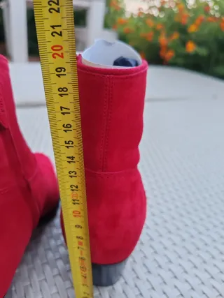 Botines Rojos con Tacón