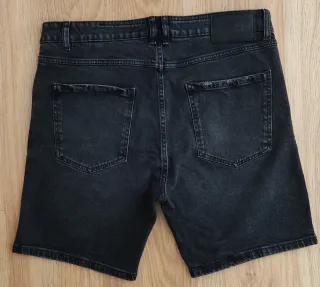 Bermuda vaquera Zara negra hombre