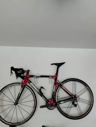 Bicicleta de carretera BMC Impect