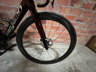 Ruedas carbono 40mm buje DT Swiss 240