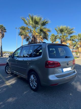Volkswagen Touran 2012