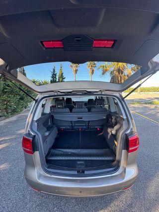 Volkswagen Touran 2012