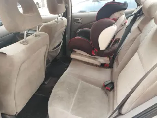 Nissan Almera 2001