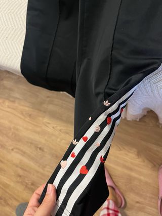 Pantalón chándal Adidas negro