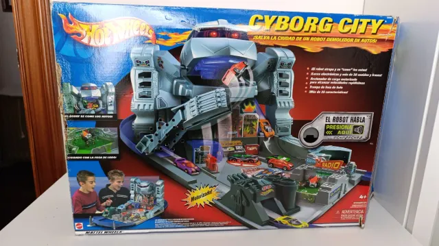 Hot Wheels Cyborg City Track