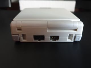 Nintendo Game Boy Advance SP y juego