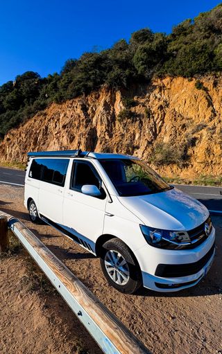 VW California Beach 2019 · 70.000 km · Impecable