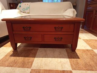 Mesa de centro de madera marrón