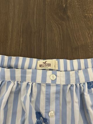 Blusa Hollister Rayas Flores