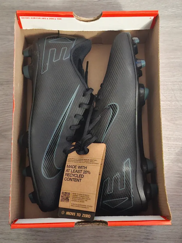 Botas de fútbol Nike Mercurial Negras
