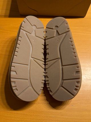 Zueco Zara Chestnut Ugg