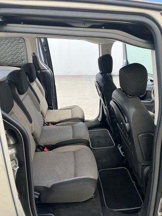 Peugeot Partner 2012