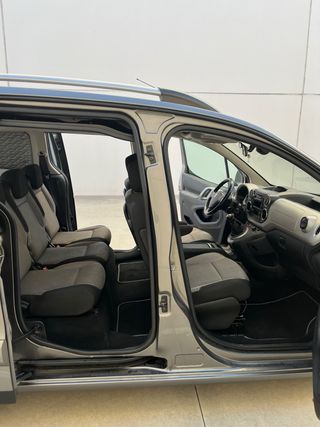 Peugeot Partner 2012