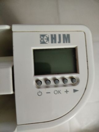 Calefactor eléctrico blanco