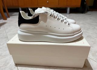 Alexander McQueen Sneakers Bianche Nere