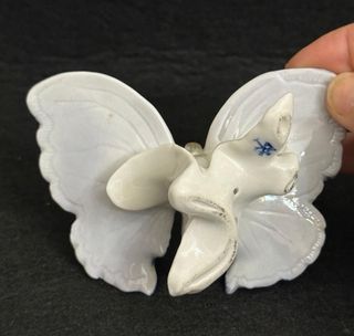 Statuina farfalla Karl Ens Volkstedt