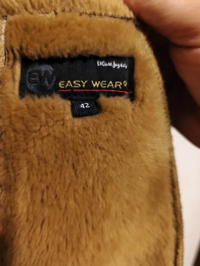 Abrigo imitación ante marrón