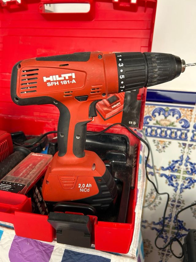 Taladro HILTI SFH 181-A 24V