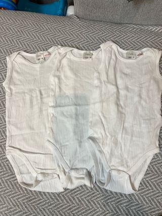 Lote 3 Bodies Tirante Zara 12-18m