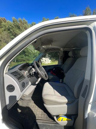 Volkswagen transporter t5 camper
