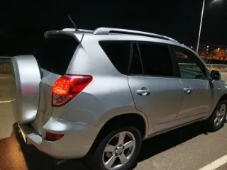 Toyota RAV4 2008