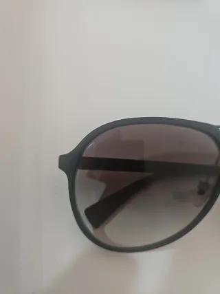 Gafas de sol aviador negras y grises