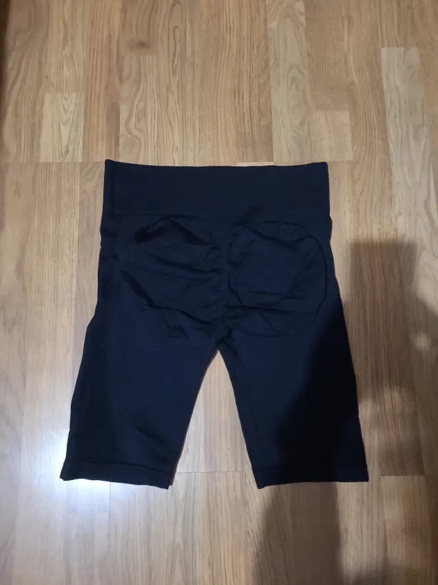 Leggings cortos deportivos negros