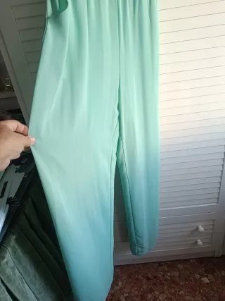 Mono verde claro talla M