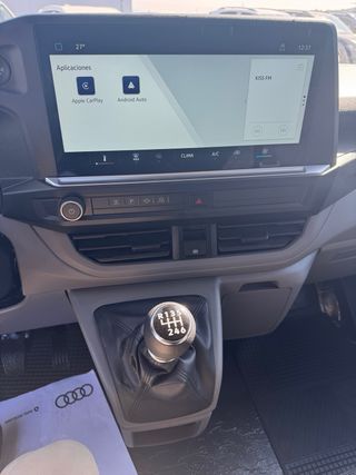 VW Transporter T7 2025 2.0TDi 110cv