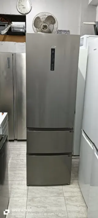Nevera Combi HAIER Acero Inoxidable
No Frost A+