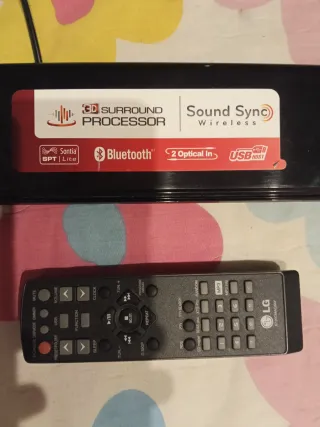 Barra de Sonido LG Bluetooth DTS Dolby Digital