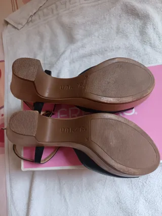 Zapatos de mujer UNISA negros