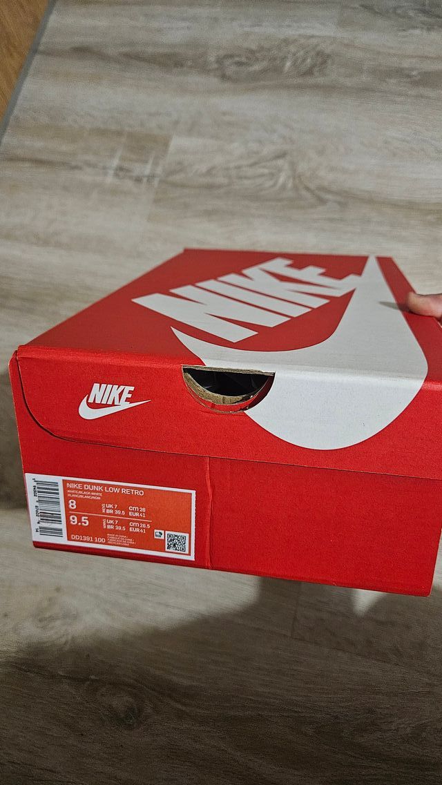 Nike Dunk Low Retro Blanco y Negro