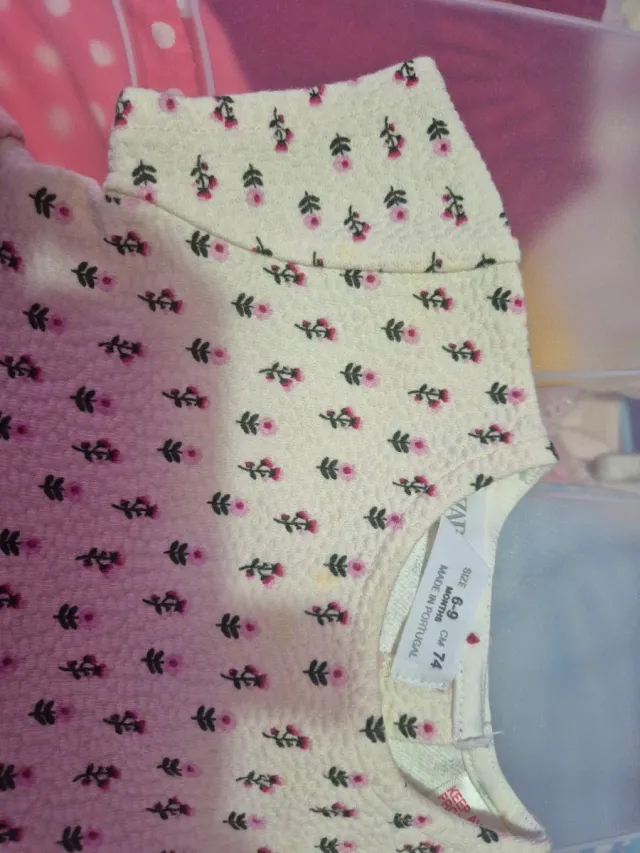 Vestido bebé floral rosa marca:ZARA