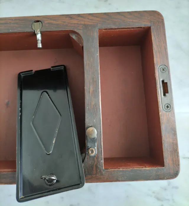 Base/Cajon/ Zocalo Caja Máquina Coser Madera