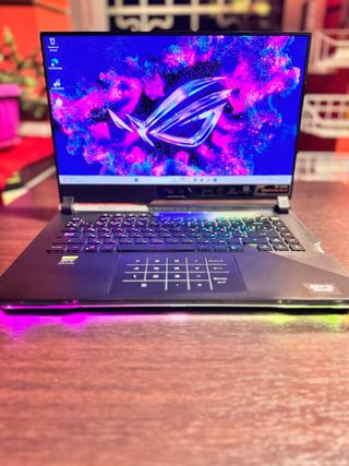 Asus rog strix SCAR 15 RTX 3080 Max-Q 32GB RAM 2T
