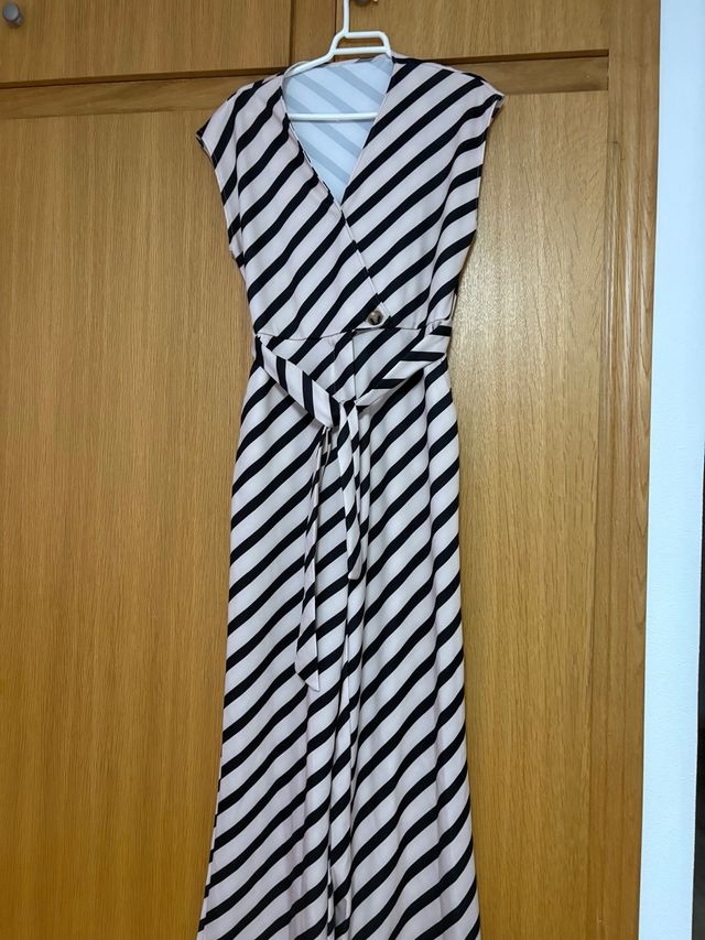 Mono largo rayas blanco y negro