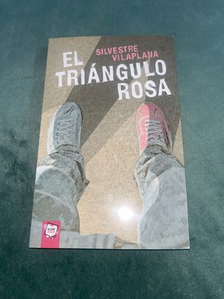El triángulo rosa