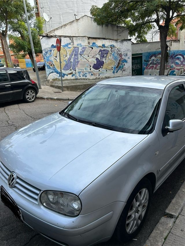 Volkswagen Golf  1.9 TDI  2003
