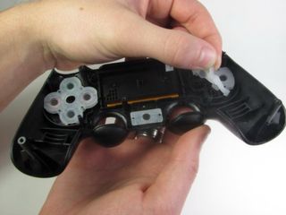 técnico de mantenimiento mandos ps4