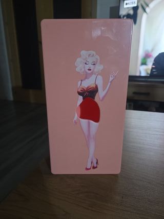 Pañuelero estilo Marilyn Monroe