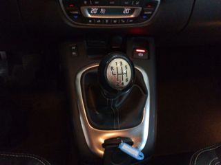 Renault Scénic Grand Scénic BOSE Energy dCi 130 eco2