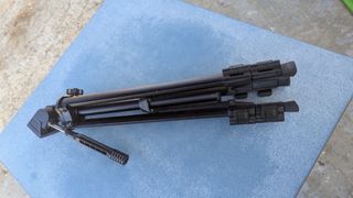 Trípode profesional regulable y extensible