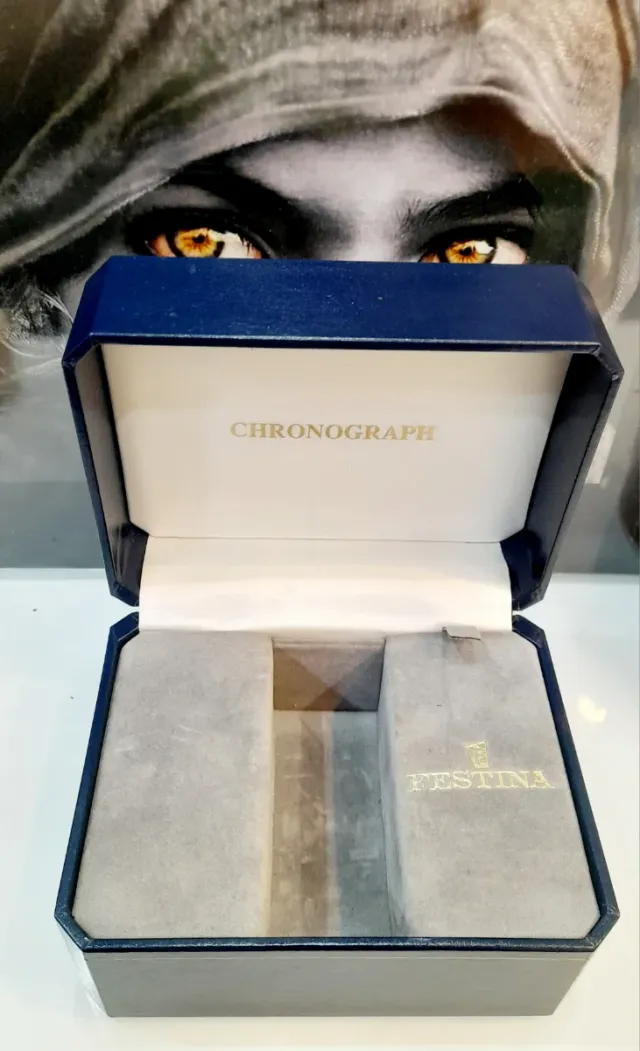 Caja original festina cronograph