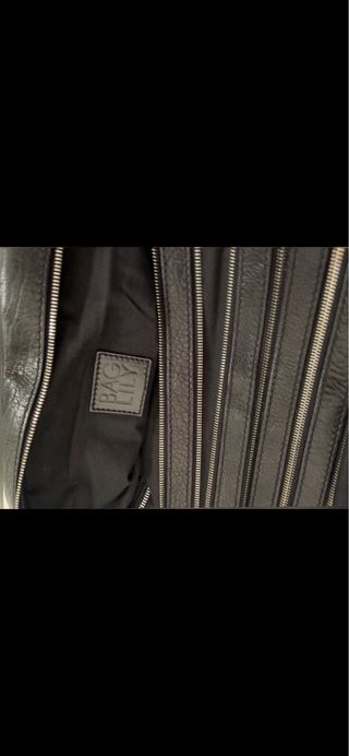 Borsa in pelle nera con zip